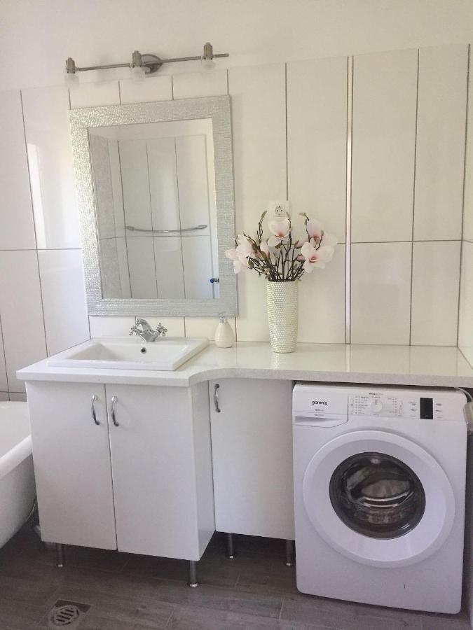 Flair Apartmanhaz Eger Eksteriør billede